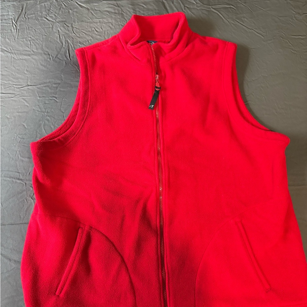 Venezia Red Fleece Zip-Up Vest